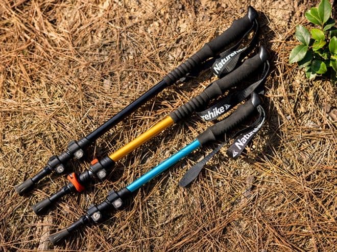 登山の杖 軽量調節式トレッキング杖