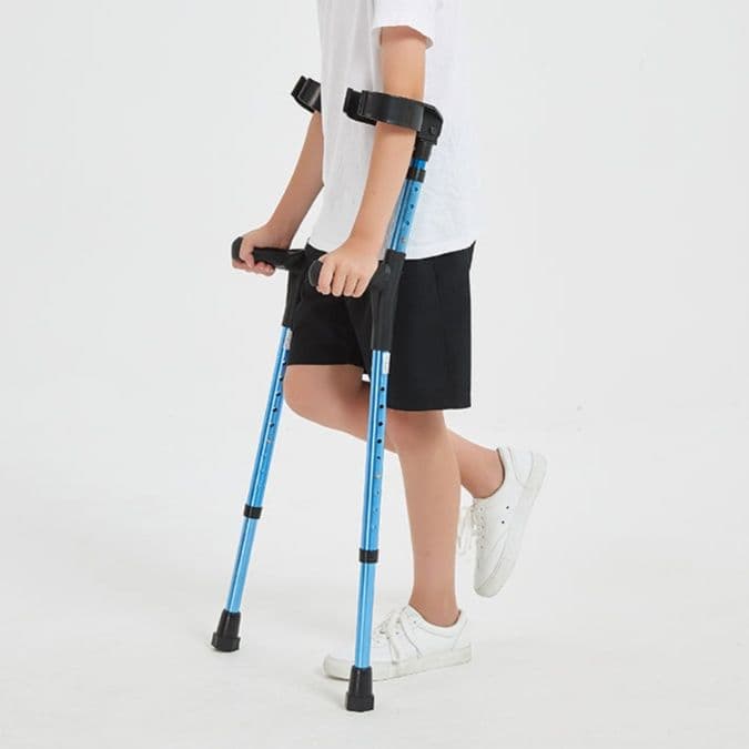 杖 松葉杖 軽量アルミ製前腕サポート松葉杖