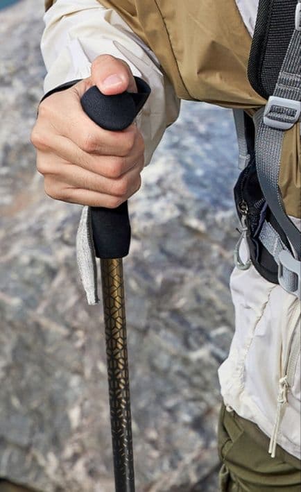 杖 登山の杖 超軽量炭素繊維折りたたみ登山杖