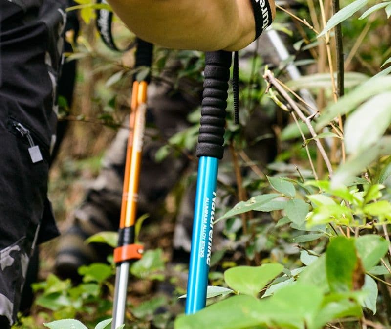 杖 登山の杖 軽量折りたたみ式アウトドア用トレッキング杖