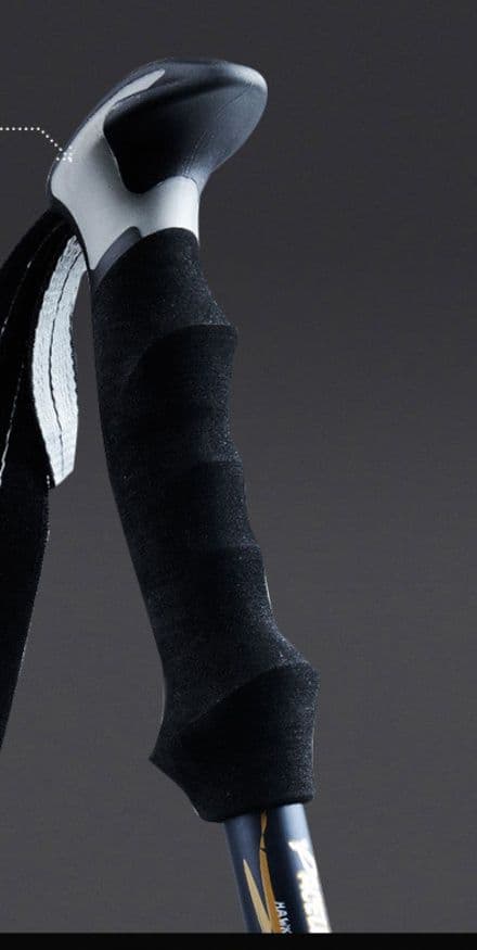 杖 登山の杖 折りたたみ式カーボン軽量登山杖