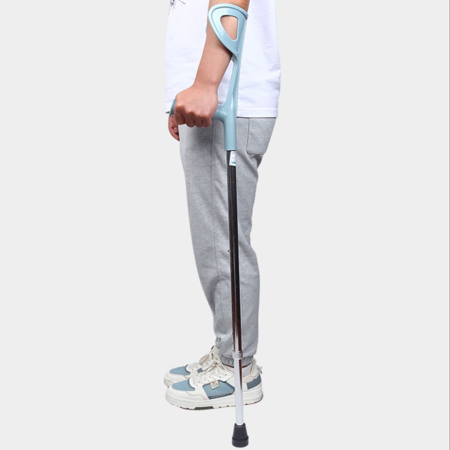 杖 松葉杖 人間工学的脱着式