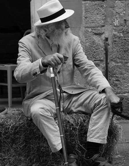 杖 ウォーキングの杖 折りたたみ式多機能ウォーキングステッキ