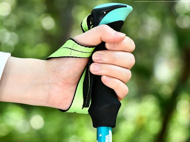 杖 登山の杖 軽量折りたたみ式トレッキングステッキ