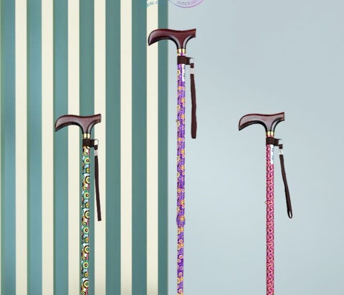 杖 ウォーキングの杖 高級木製グリップ伝統花柄