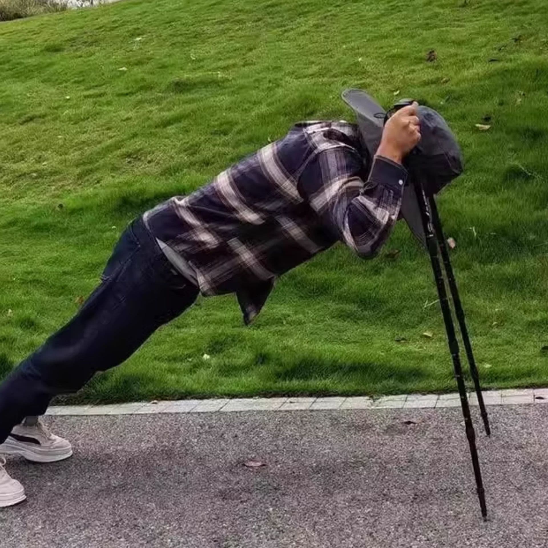 杖 人間工学グリップ トレッキングステッキ