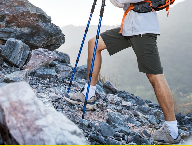 登山の杖 杖 軽量折りたたみ式トレッキングステッキ