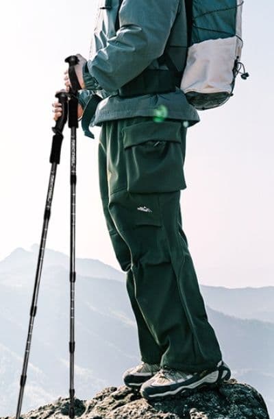 杖 登山の杖 軽量アルミ伸縮トレッキングステッキ